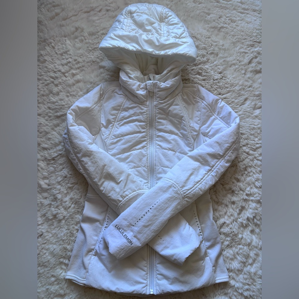 Lululemon Another Mile Jacket, White, Size 4